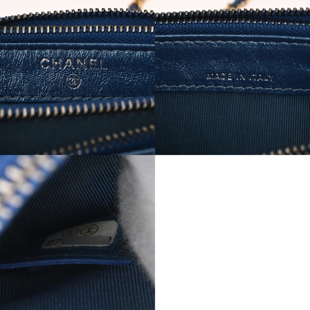CHANEL Blue Leather Shoulder Bag - Picture 11 of 11
